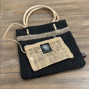 Low start $3!!!!Black and Tan Tote NWOT soft material woven.